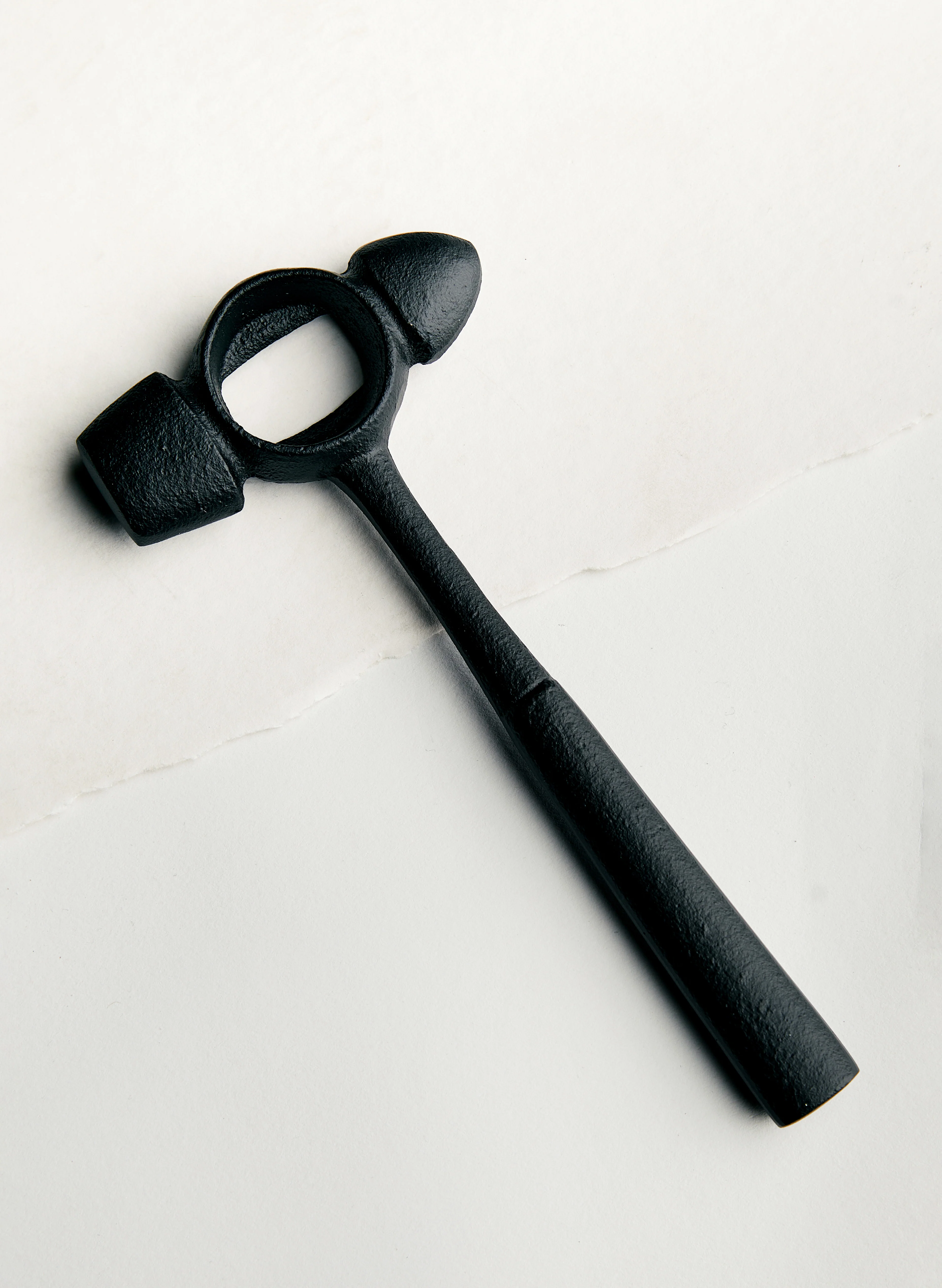 cast iron hammer bottle opener - Image 2