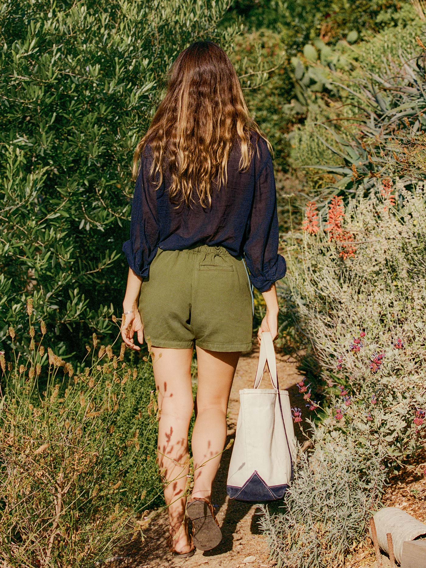 club short in olive - Image 7