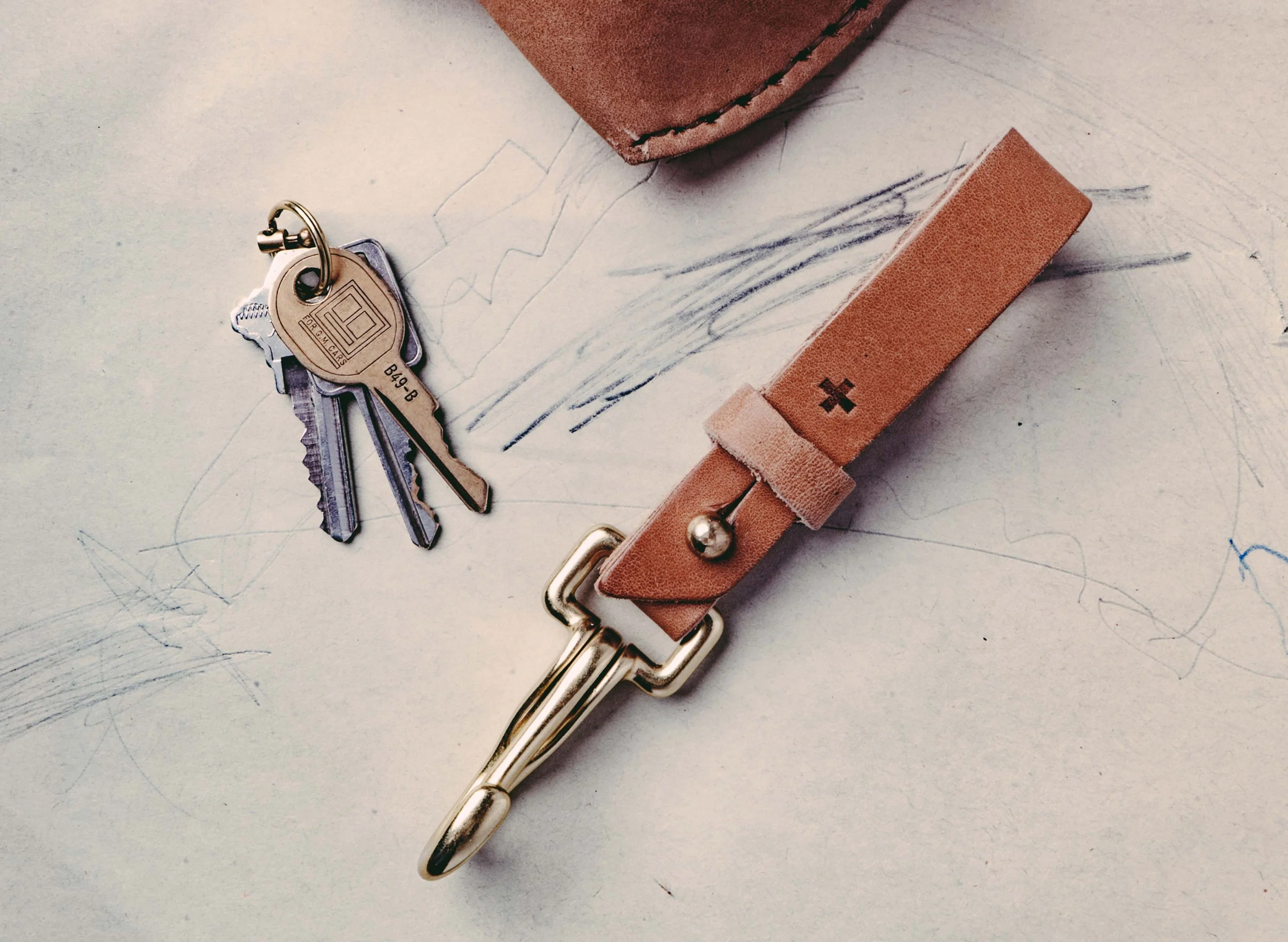 emil erwin x i+w keychain in natural - Image 8