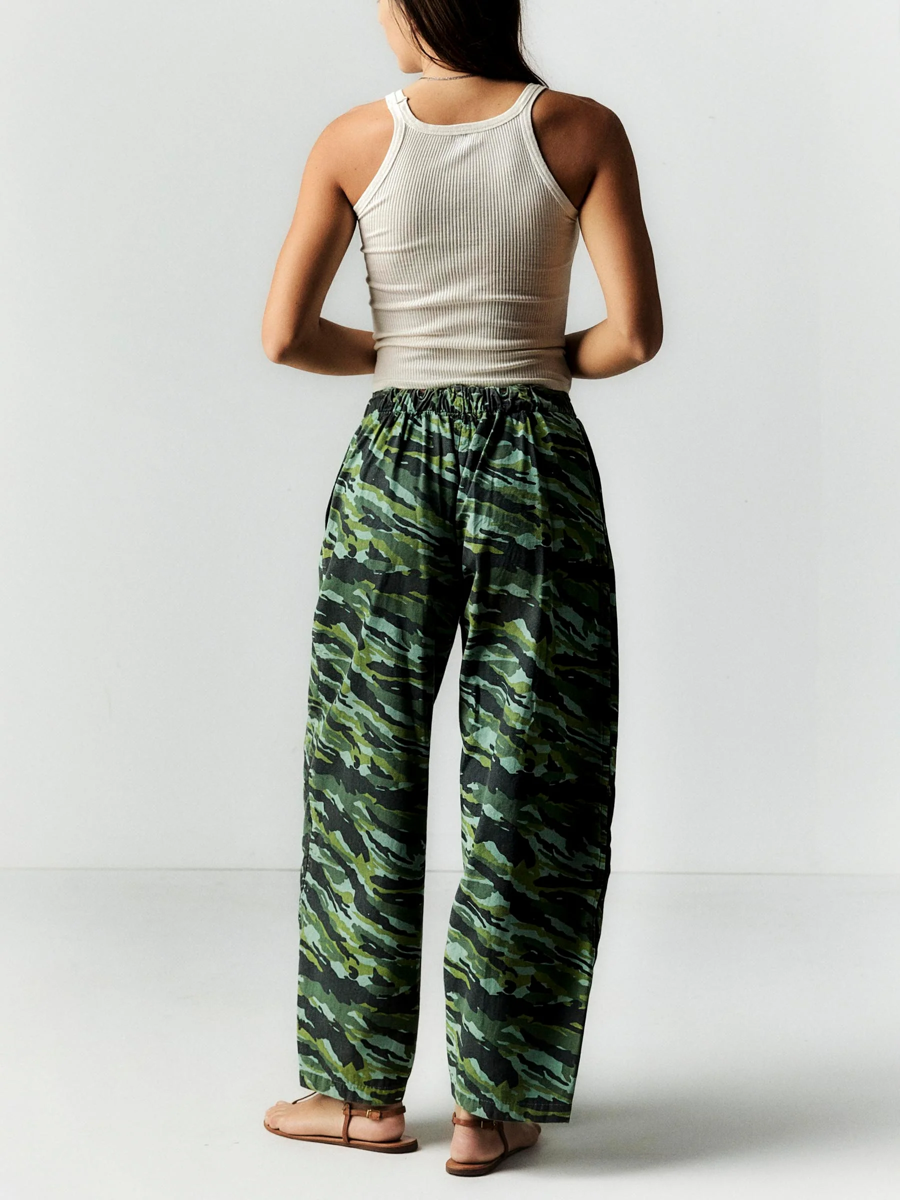 flight pant in brushstroke camo - Image 6