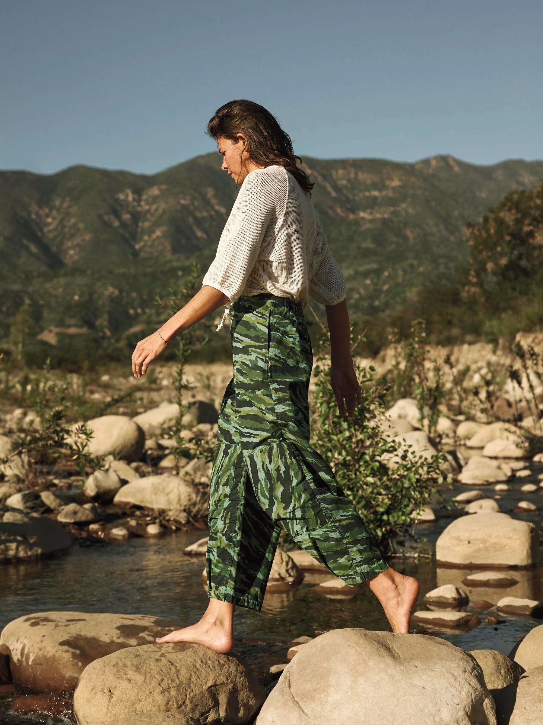 flight pant in brushstroke camo - Image 7