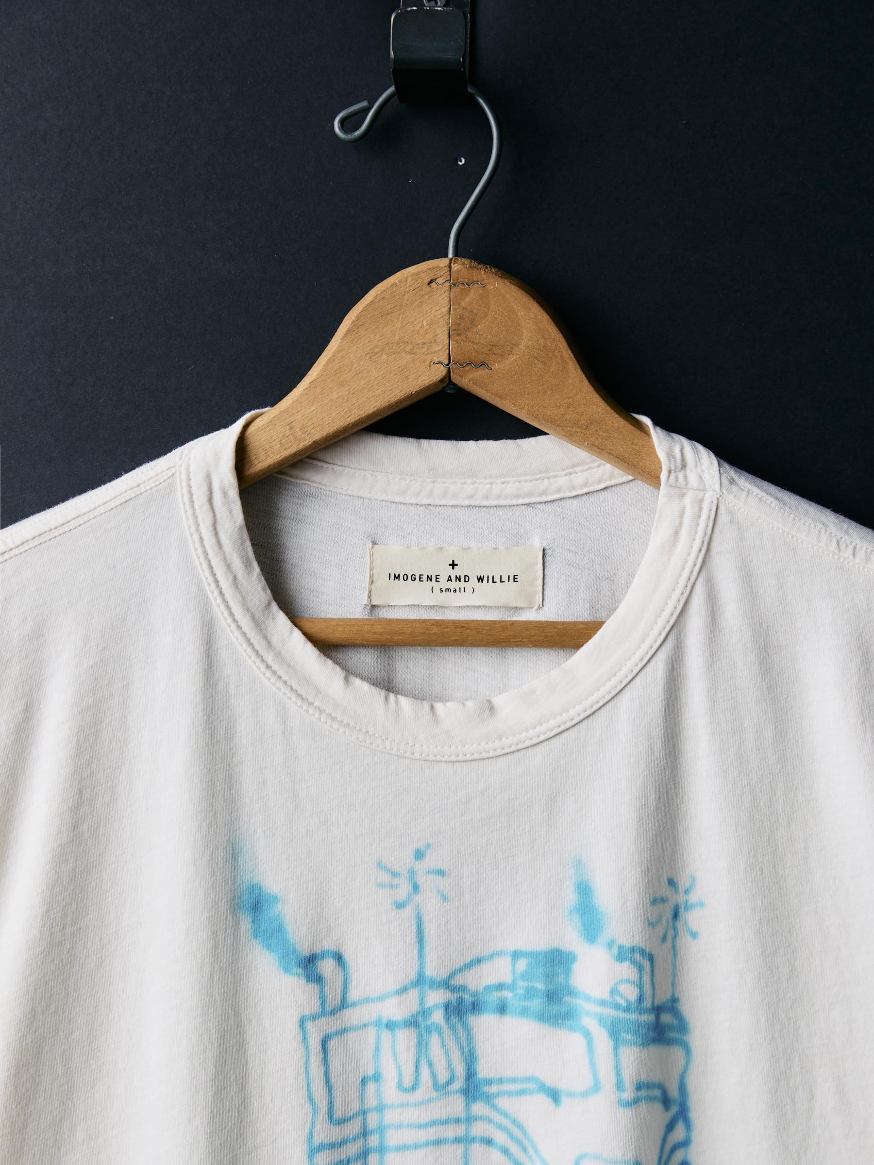 handpainted "title" tee - Image 3