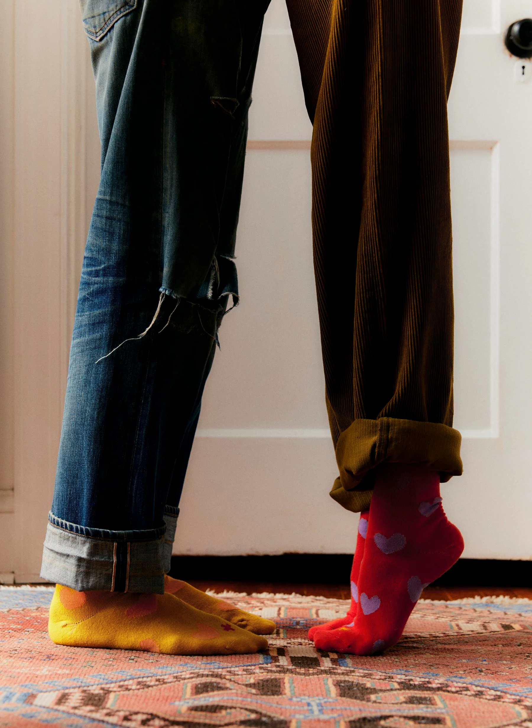 heart sock in gold - Image 5