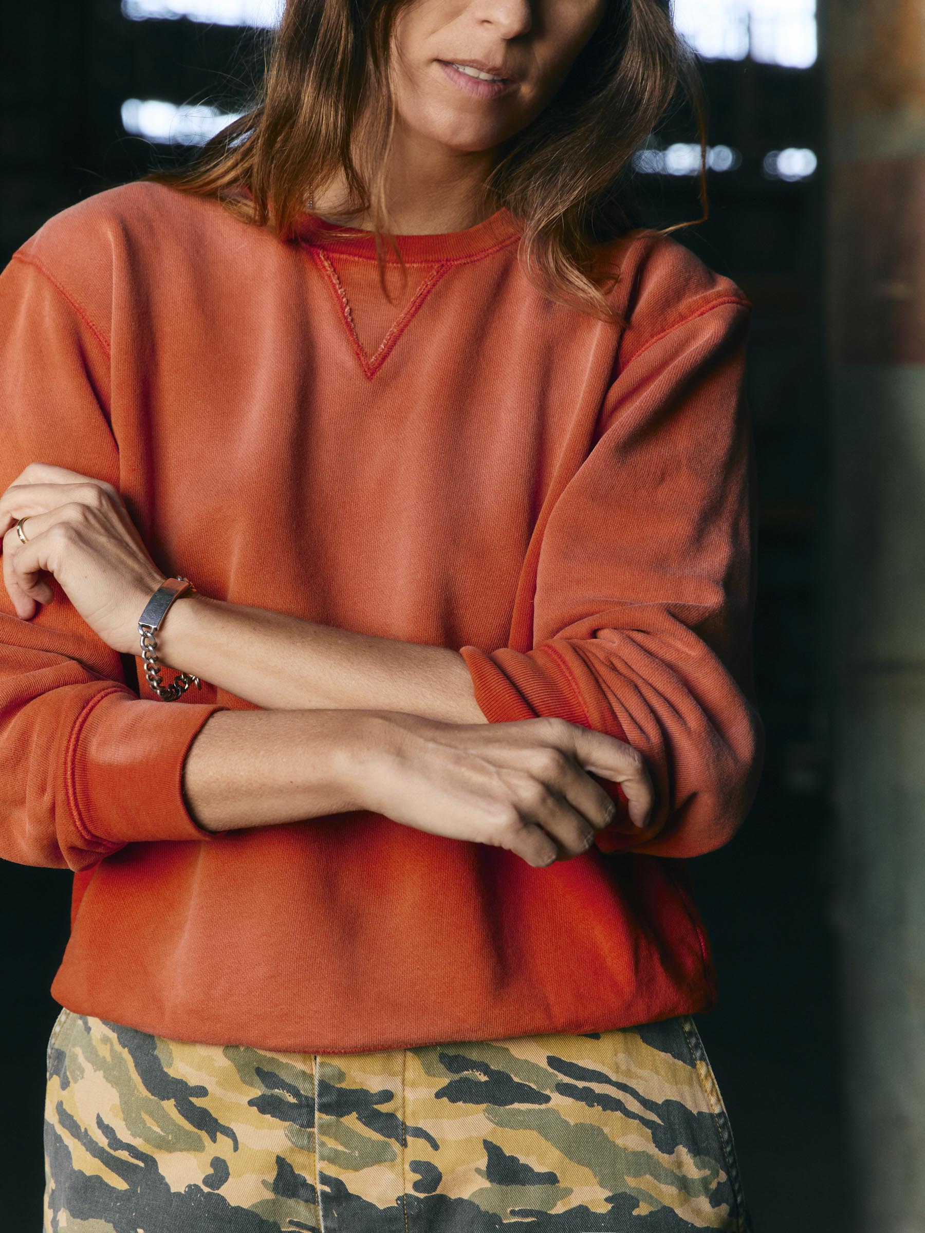 hilts sweatshirt sunfaded red - Image 5