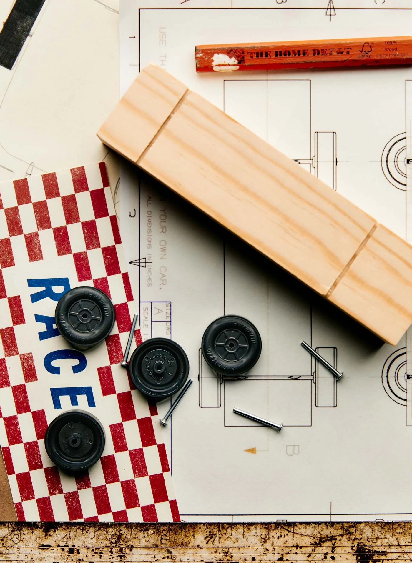 i+w pinewood derby official racer kit - Image 2