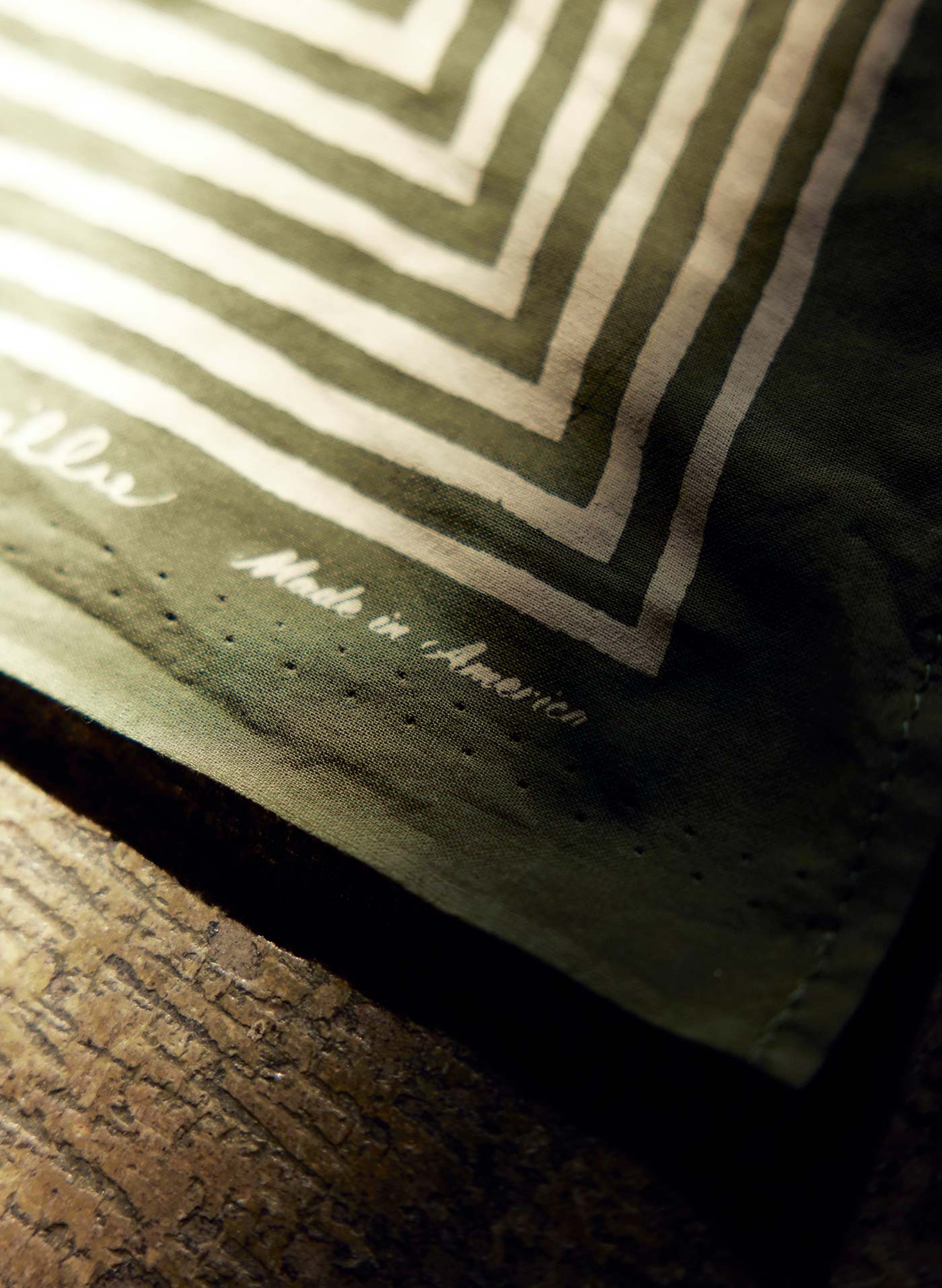 i+w vintage olive bandana v2 - Image 5