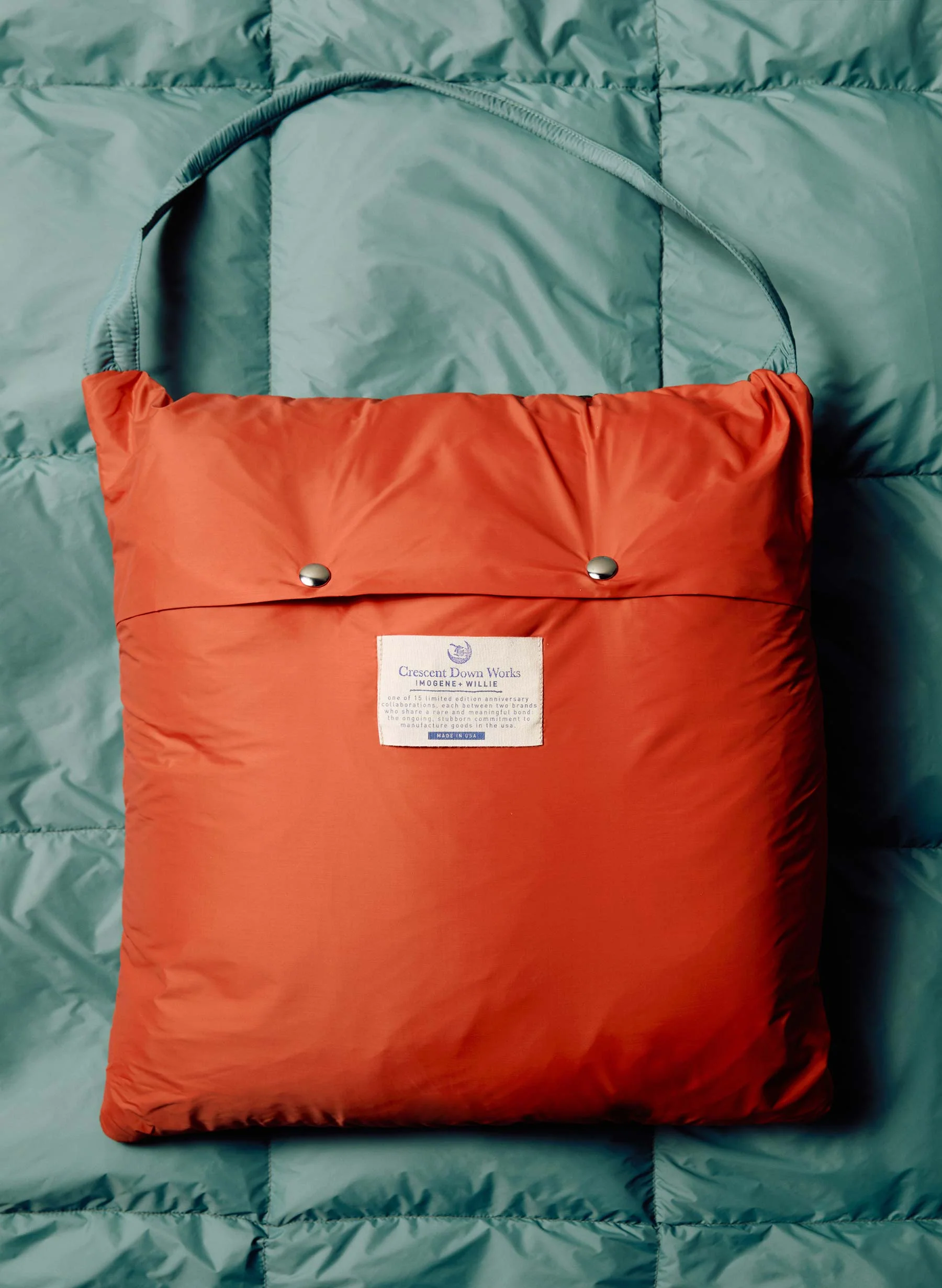 i+w x Crescent Down Works camp blanket - Image 7
