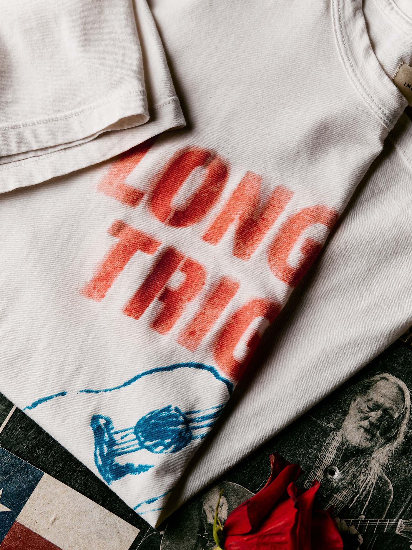 i+w x willie nelson "trigger" tee - Image 2