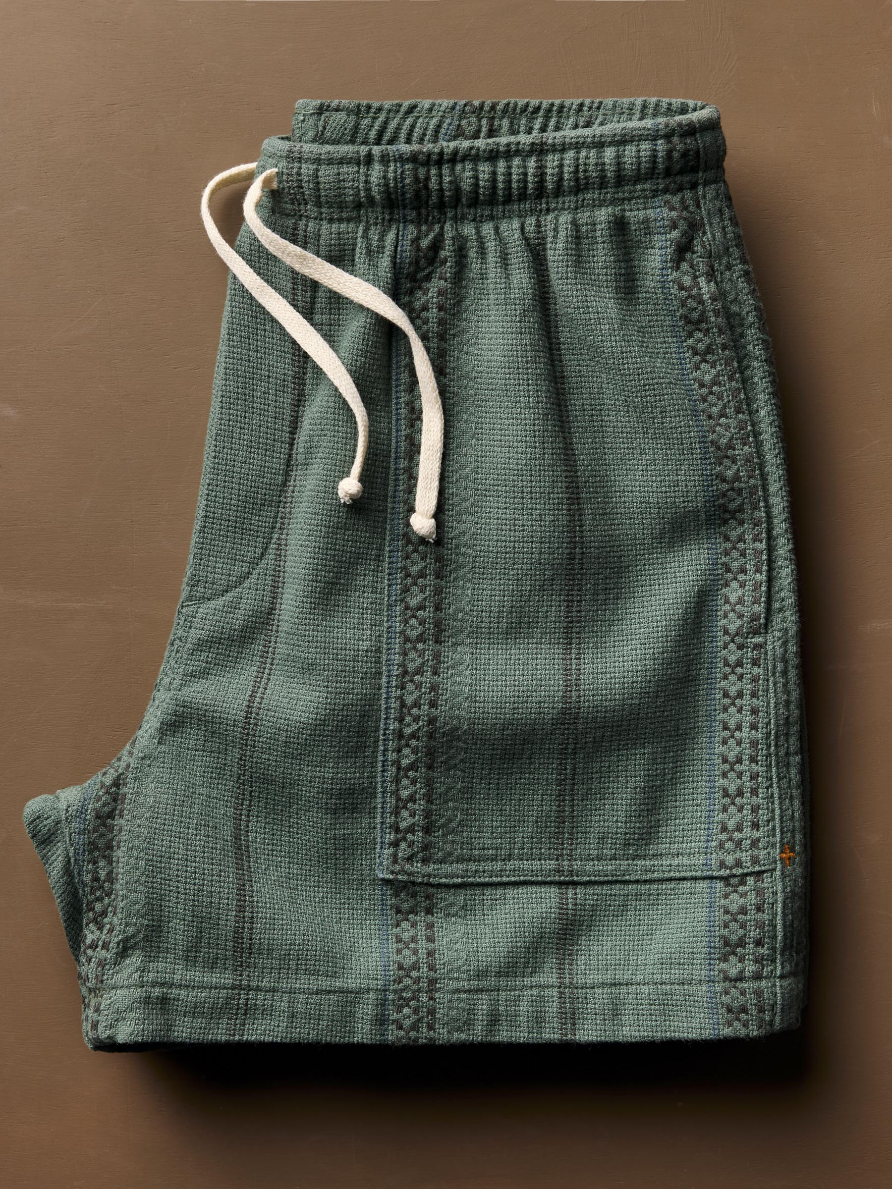 lagos lounge short in spruce - Image 3