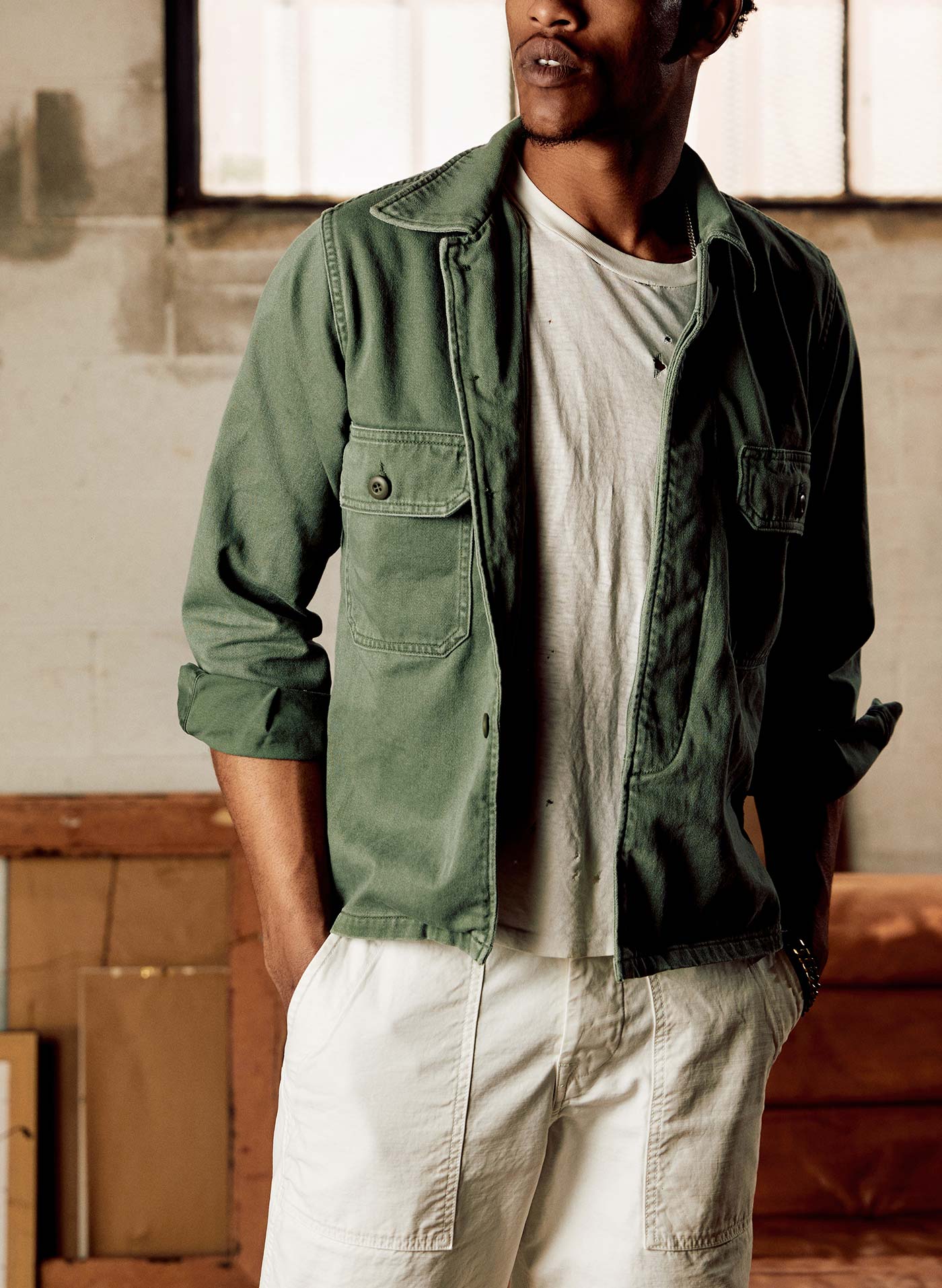 military shirt jacket in fatigue green - Image 10