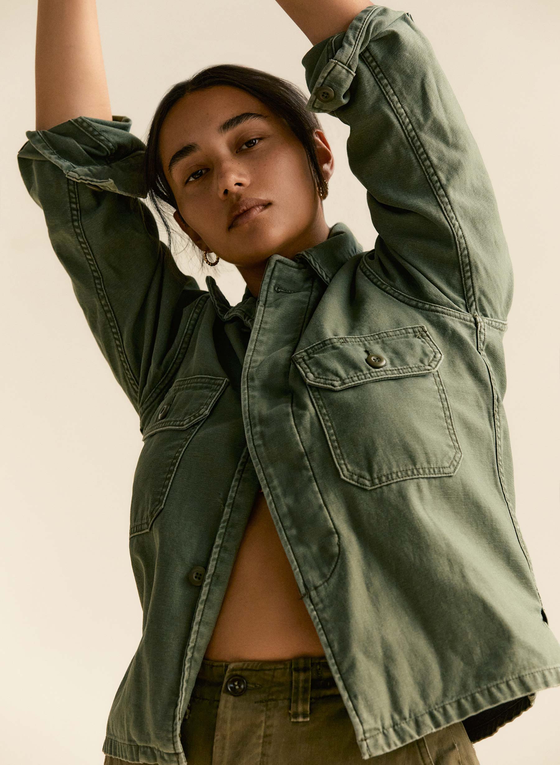 military shirt jacket in fatigue green - Image 11