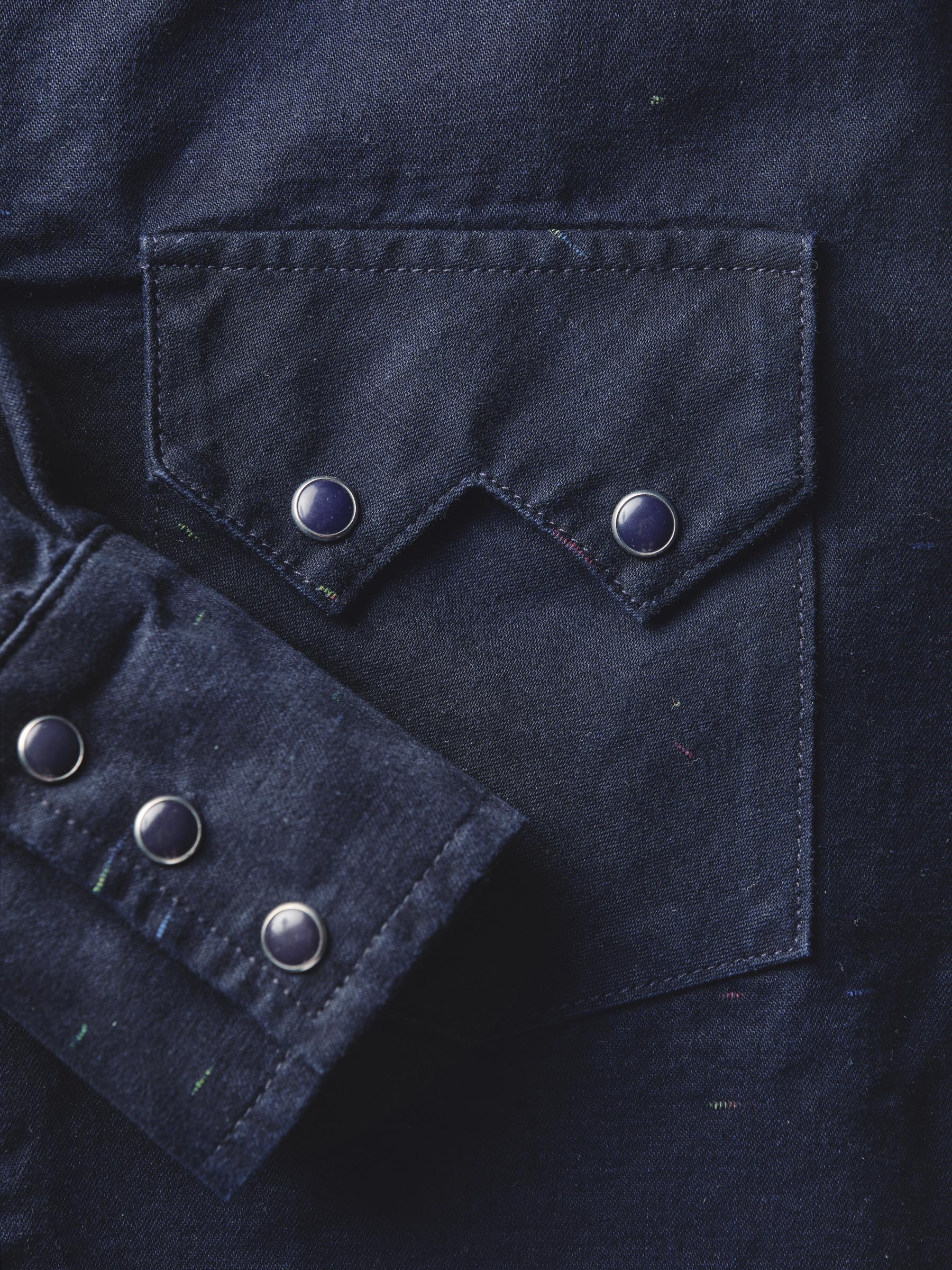 sawtooth pearl snap in reverse black indigo nep - Image 3