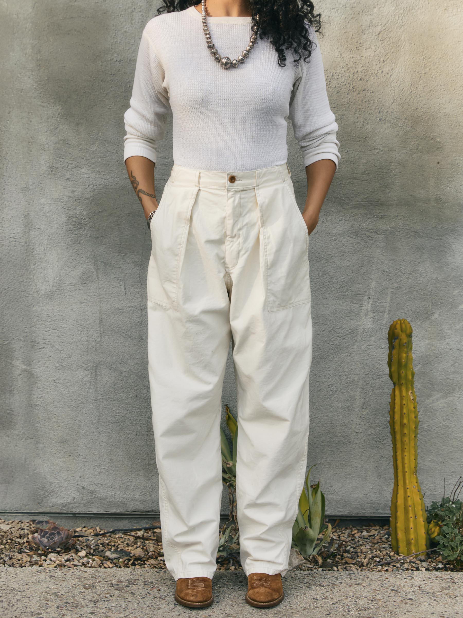 service trouser in bone - Image 5