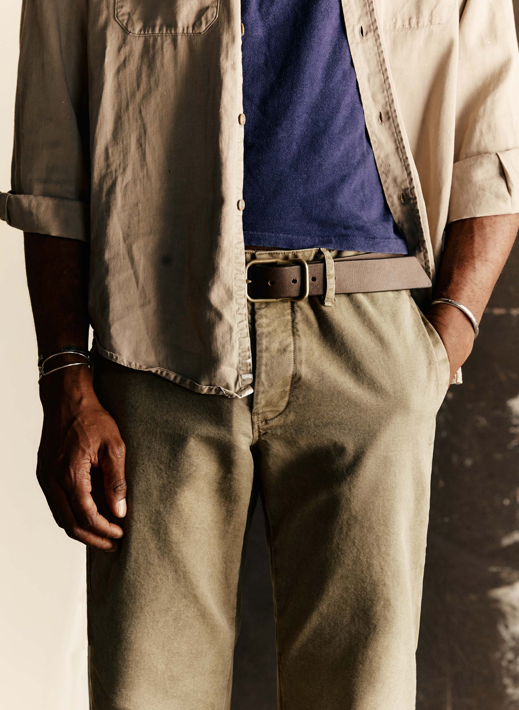 the all american chino in field tan - Image 3