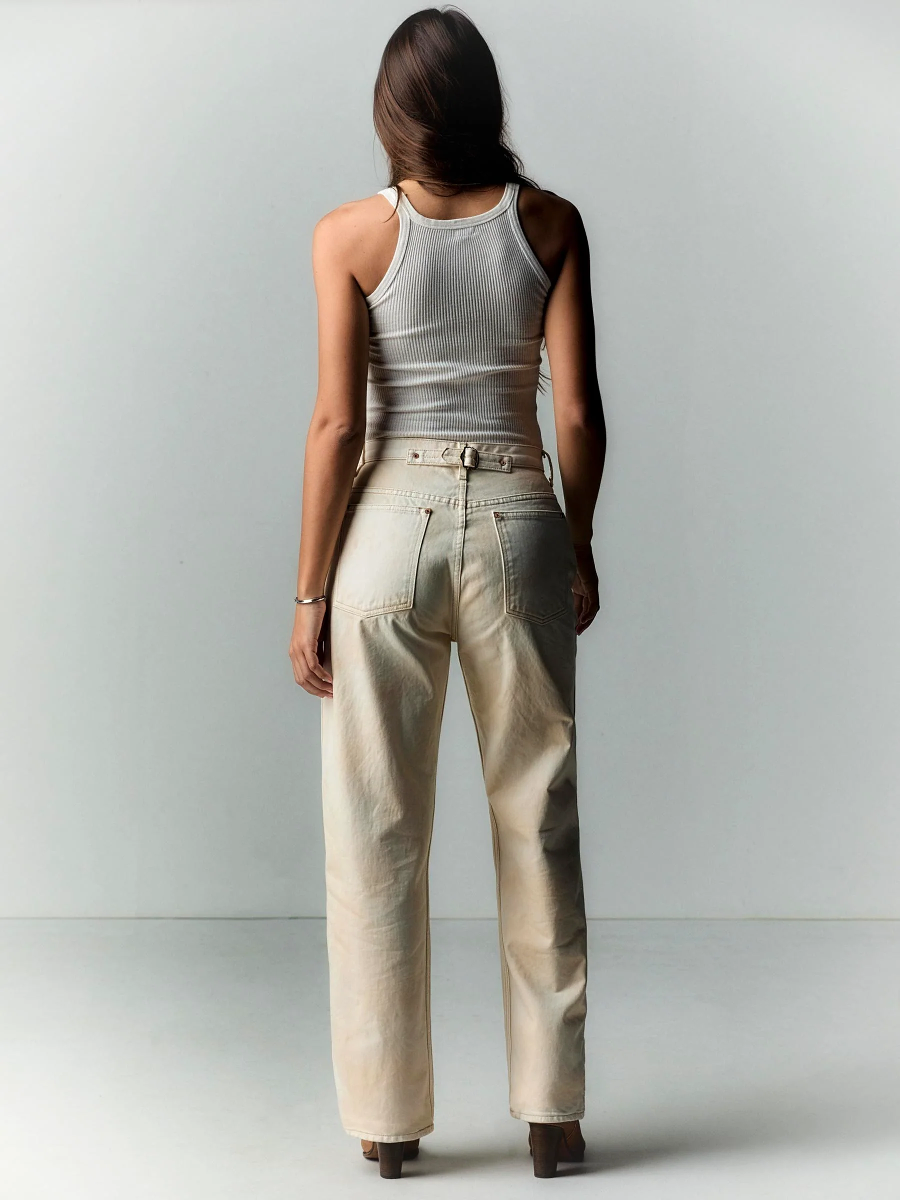 buckleback jean in ojai - Image 5
