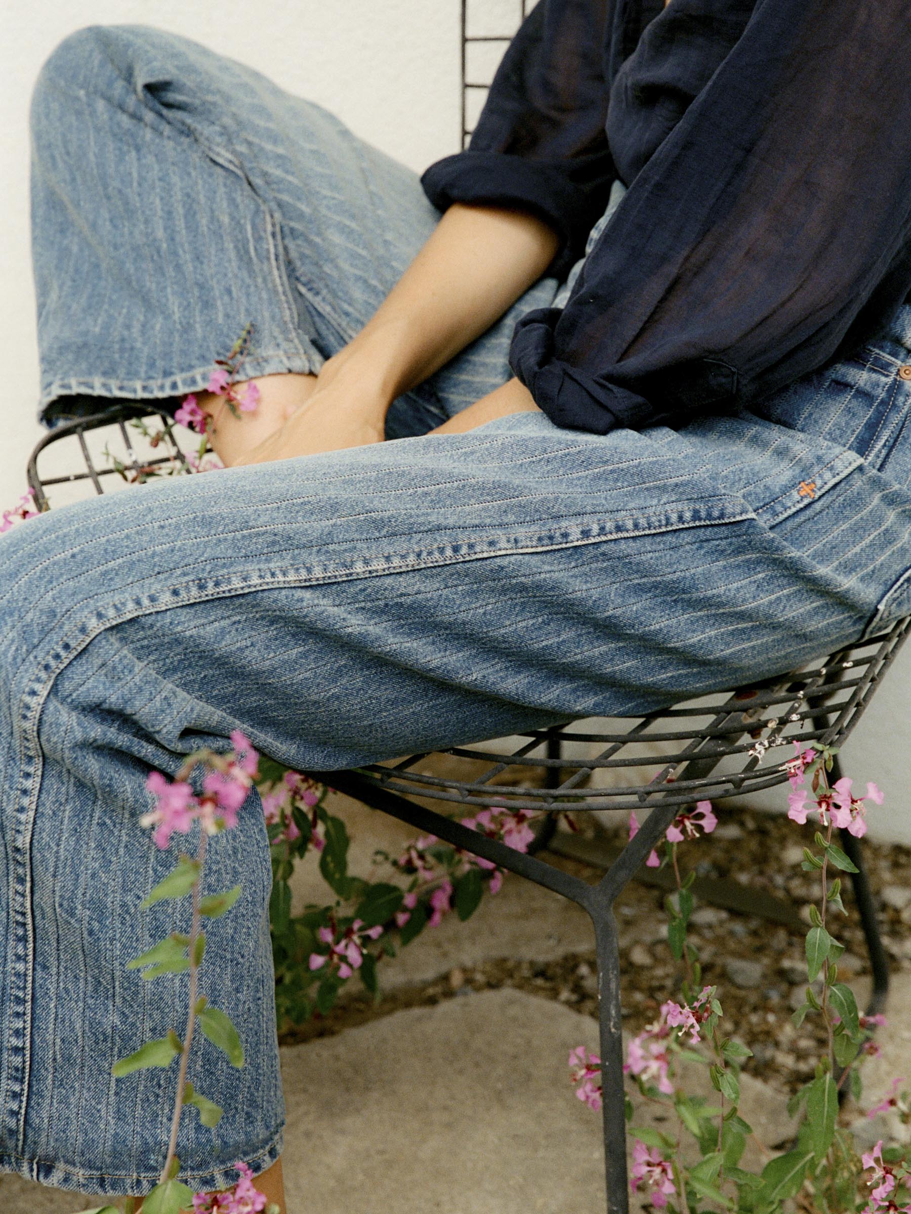 buckleback jean in washed indigo stripe - Image 8