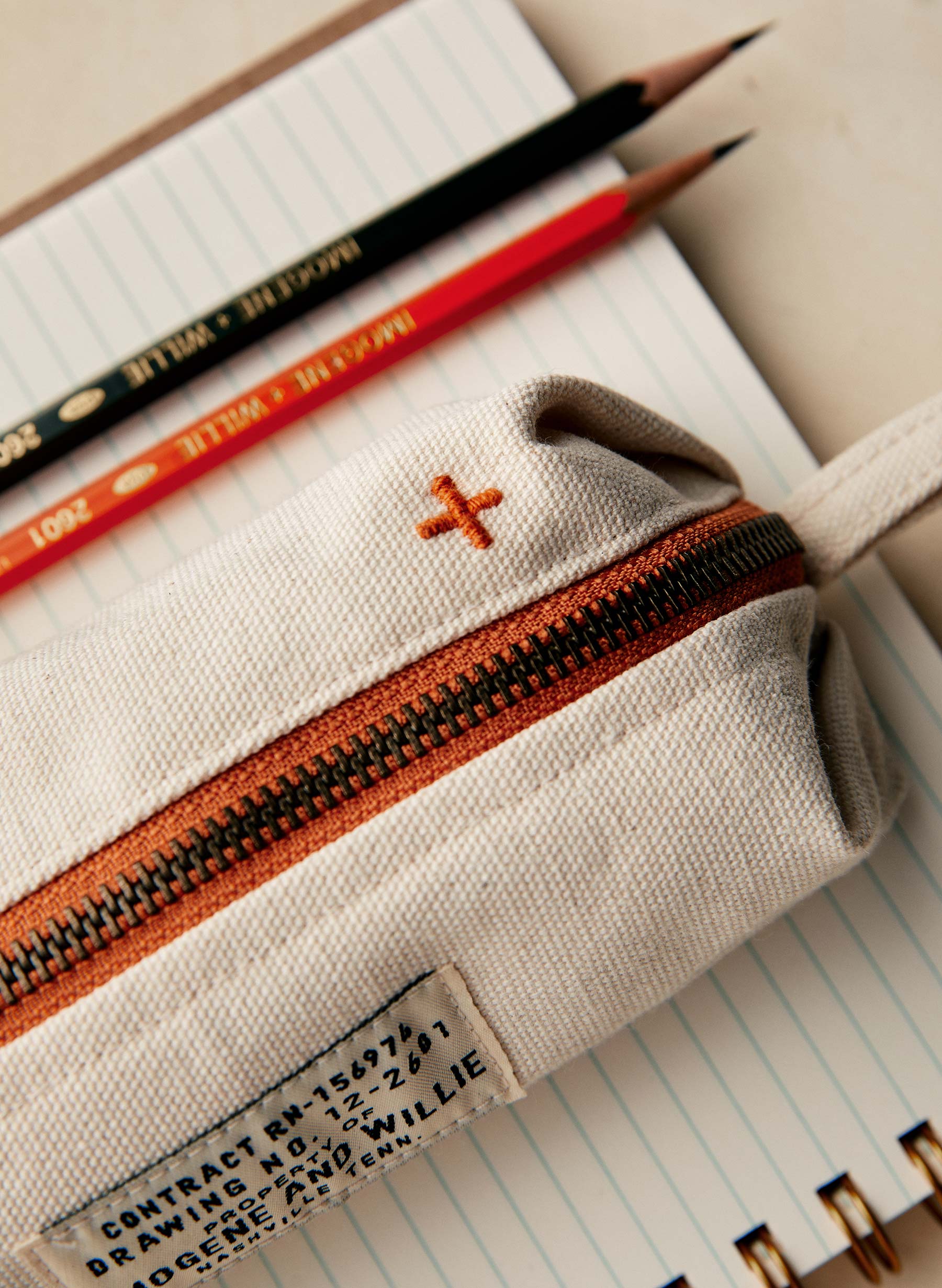 the i+w pencil bag in natural - Image 2