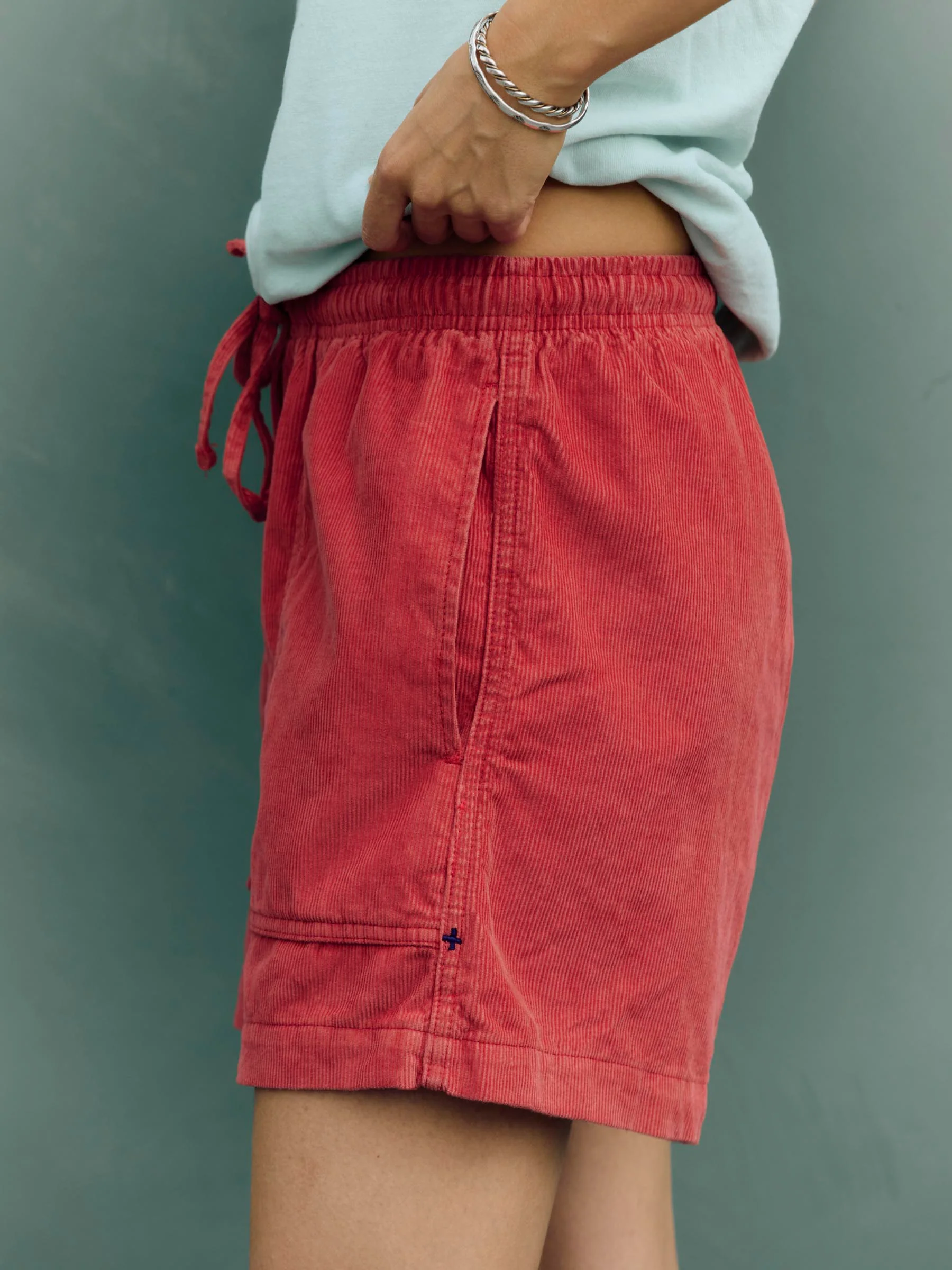 the lounge short in sunfaded red cord - Image 4