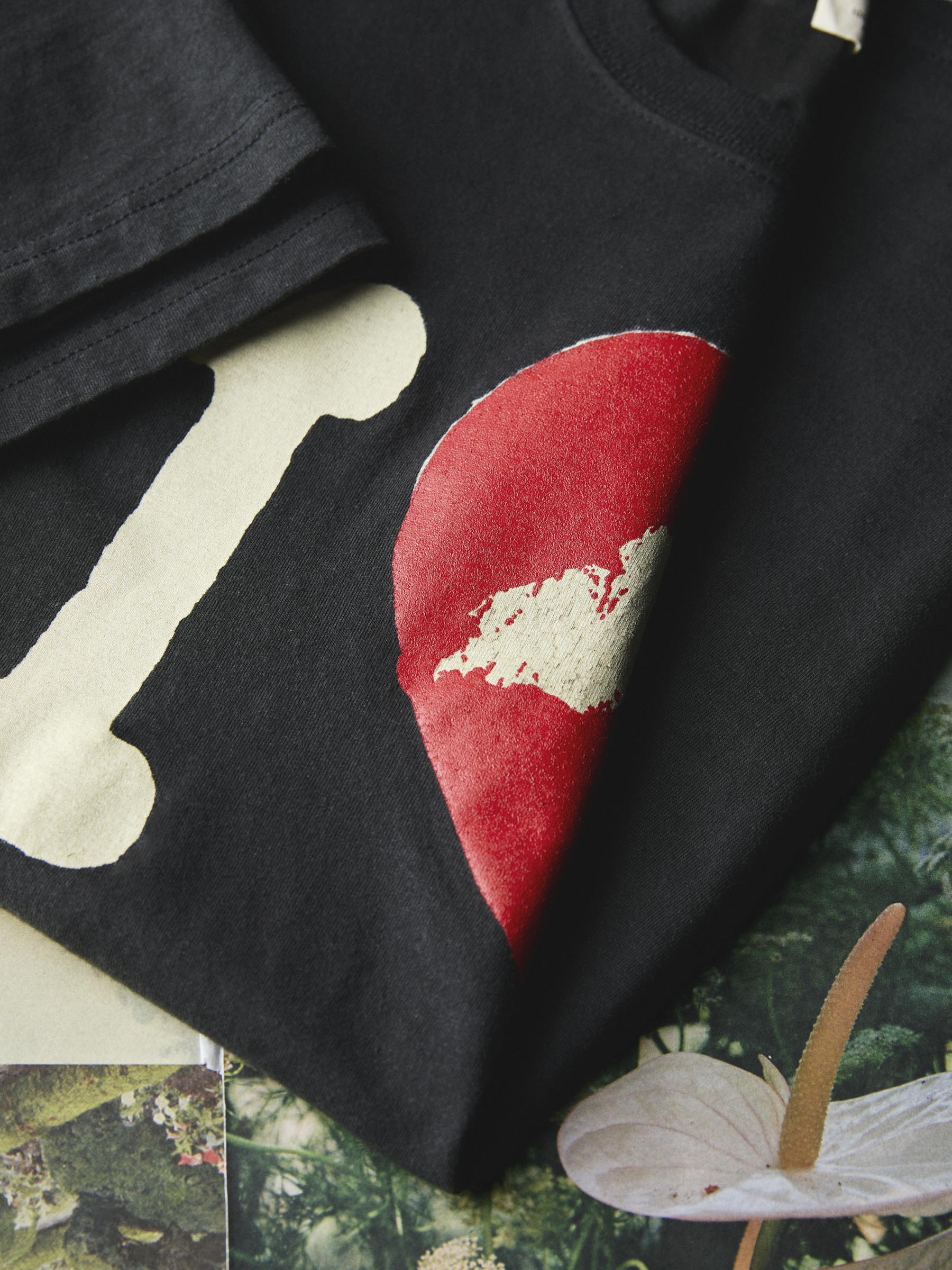 the "nature lover" tee - Image 2