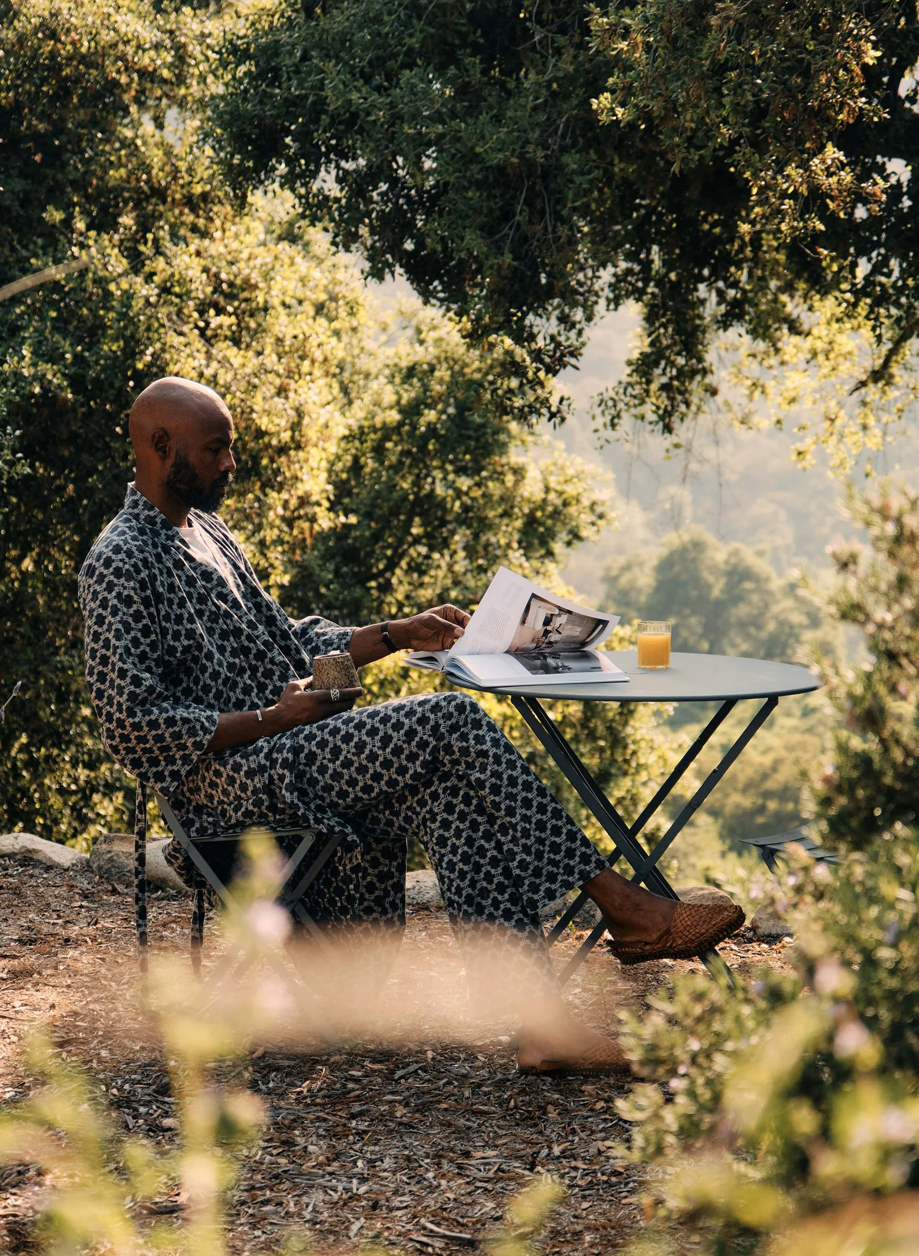 the ojai robe in indigo kiji - Image 9