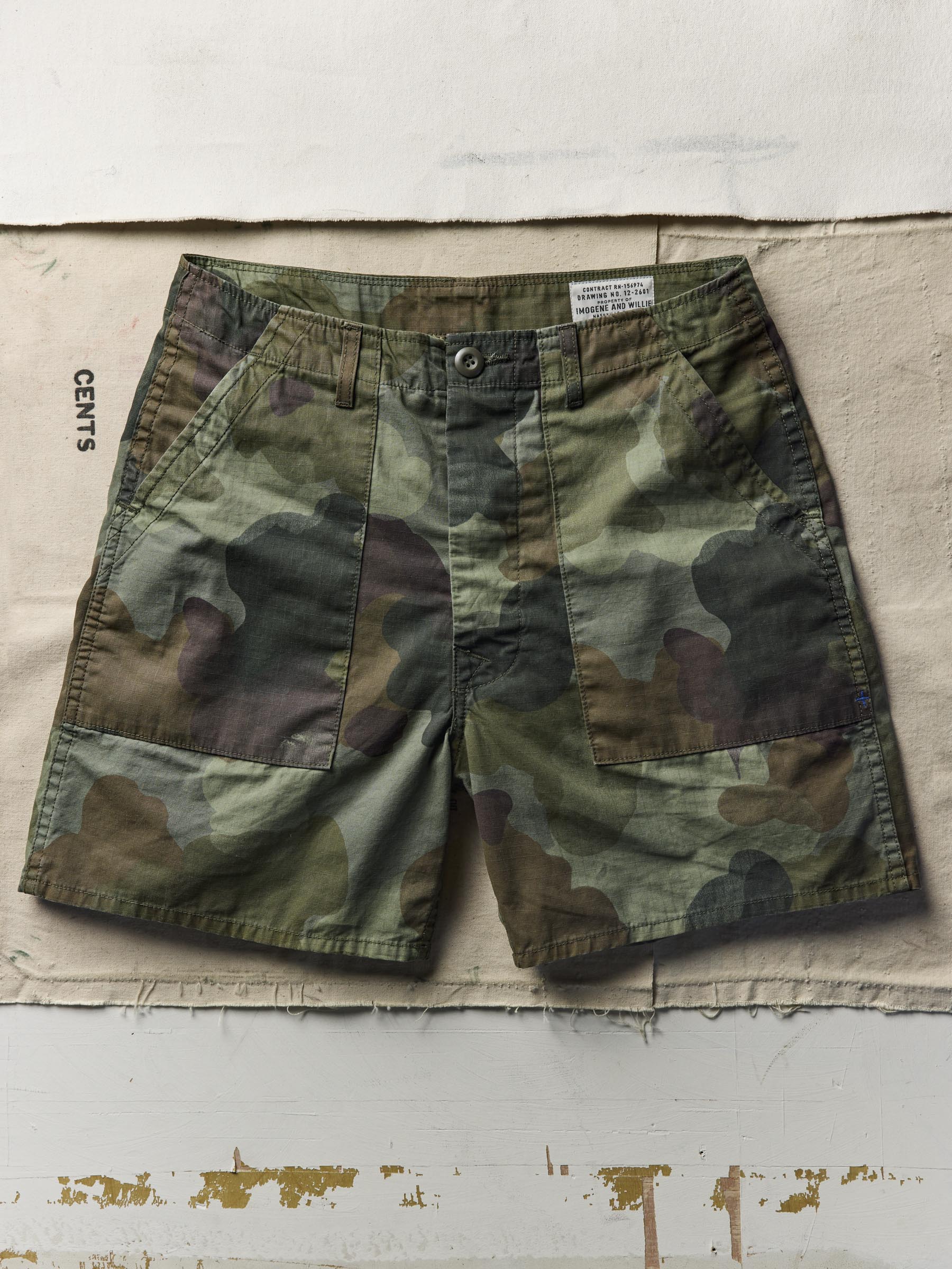 the ripstop fatigue short in painted camo - Image 4
