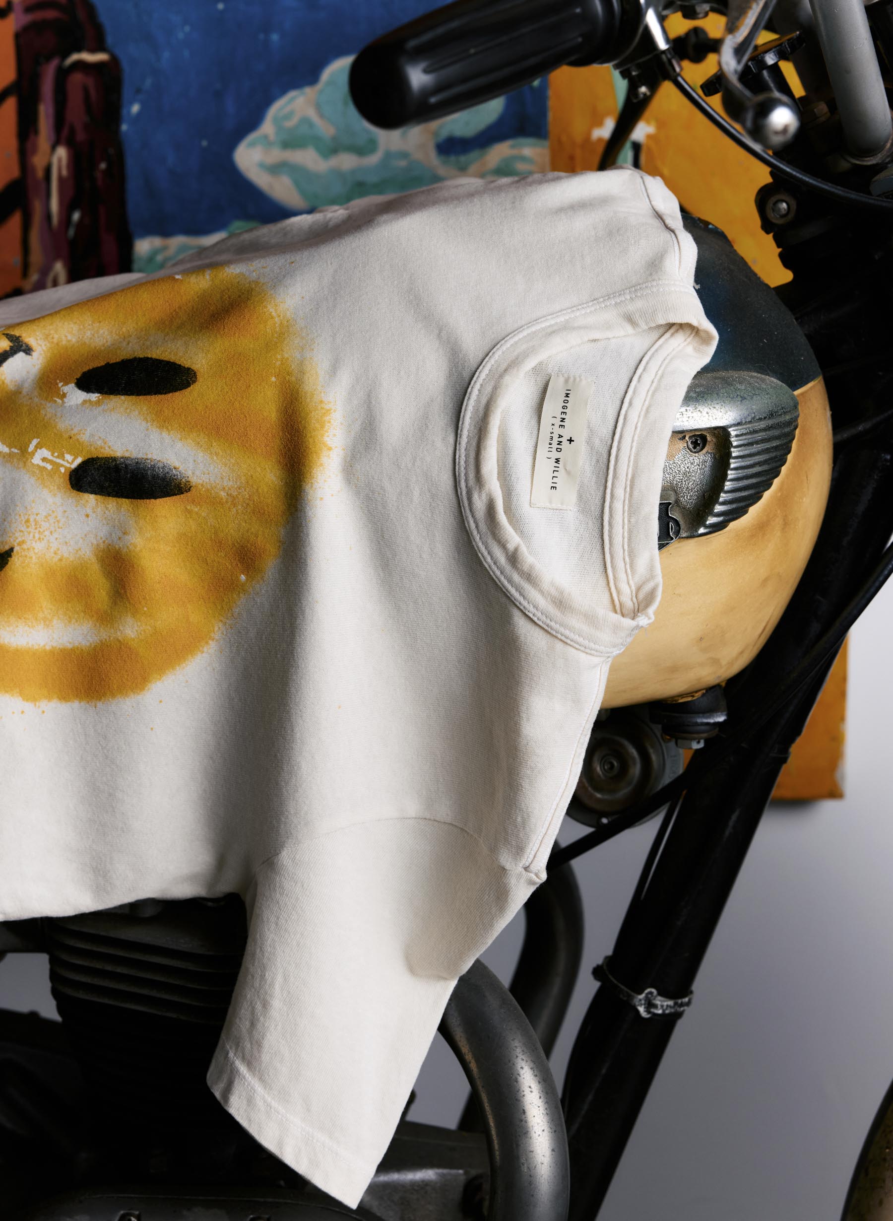 the "smiley" tee - Image 8