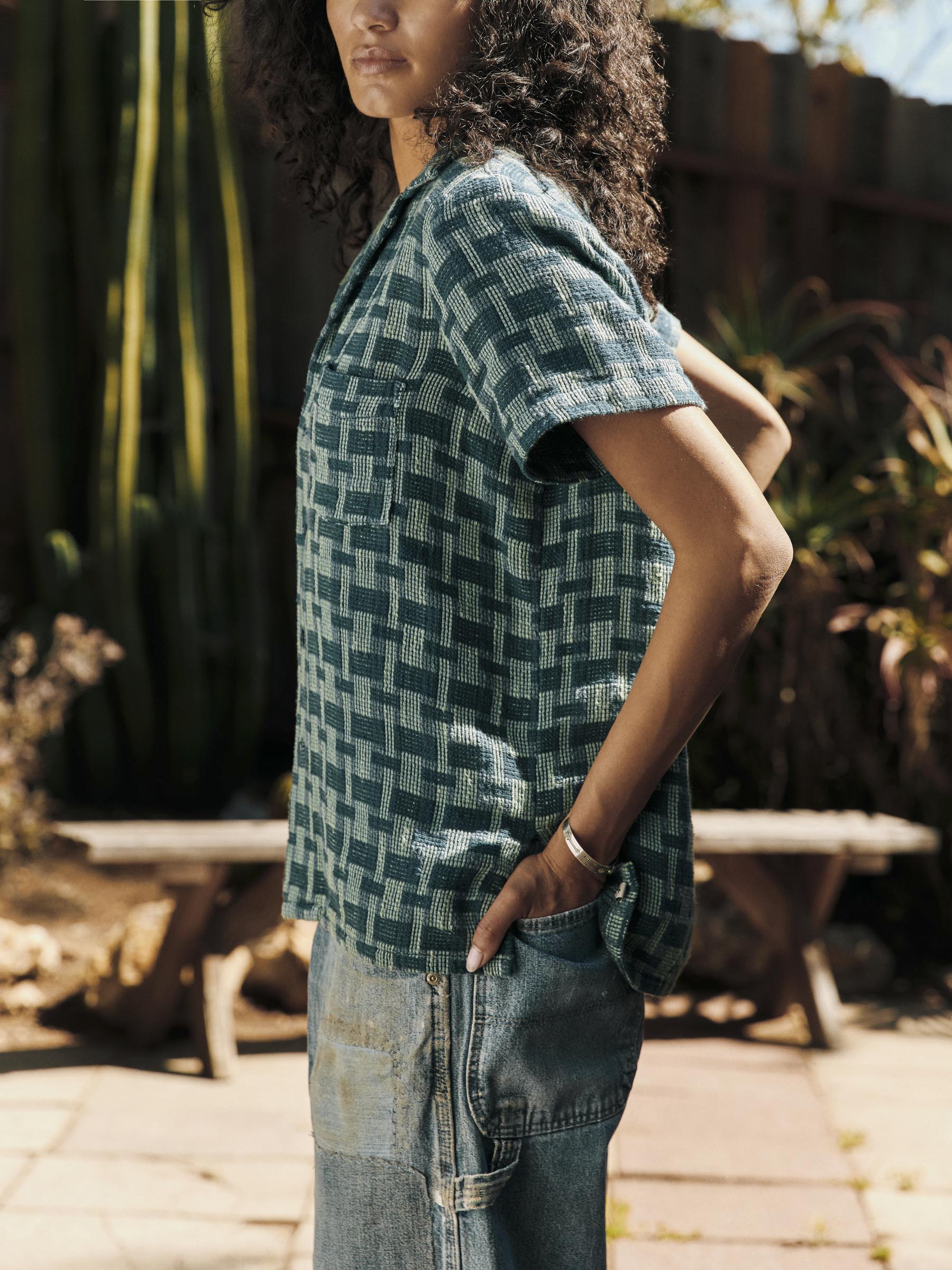 the sunfair shirt in open knit indigo - Image 7