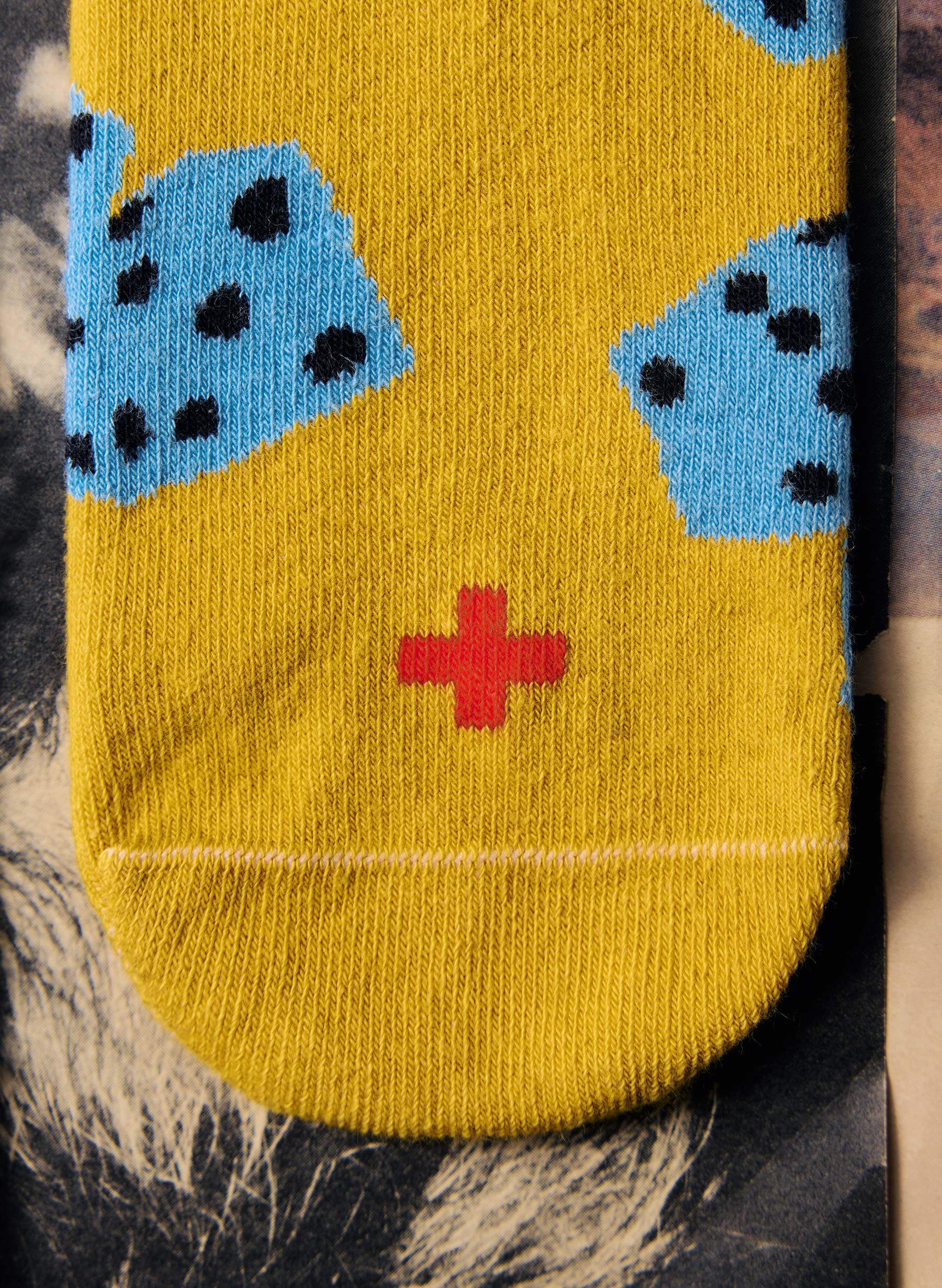 the "tumblin dice" sock in gold - Image 3