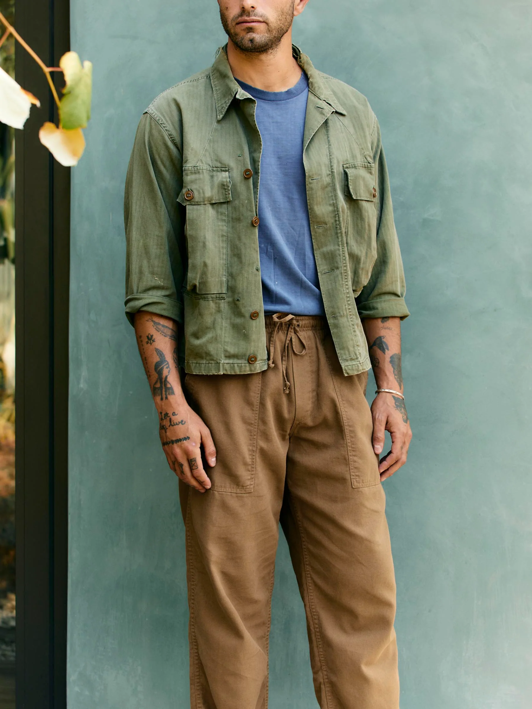 ventura chore pant in field tan - Image 3